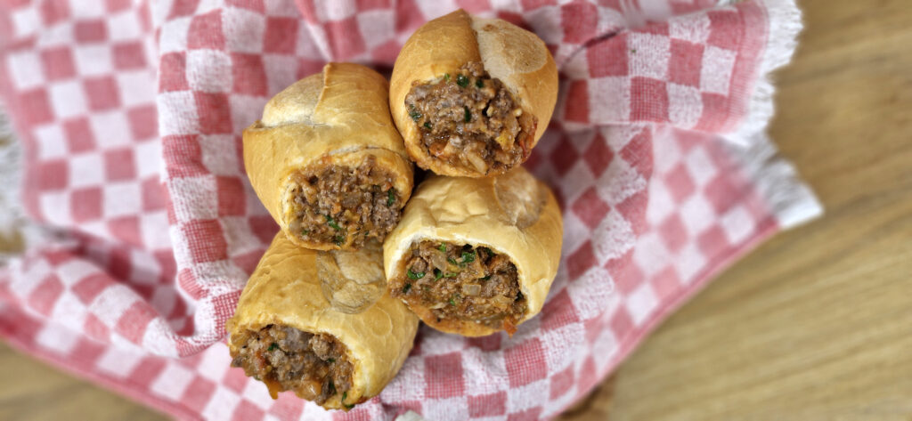 lanche-buraco-quente-do-chef-pv-show-3-1024x473 Sanduíche Buraco Quente: Recheado com Sabor e Praticidade