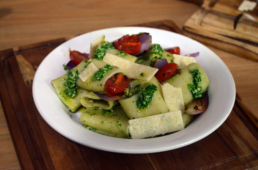 rigatoni-3-1-1024x678 Rigatoni ao Pesto de Rúcula Delicioso