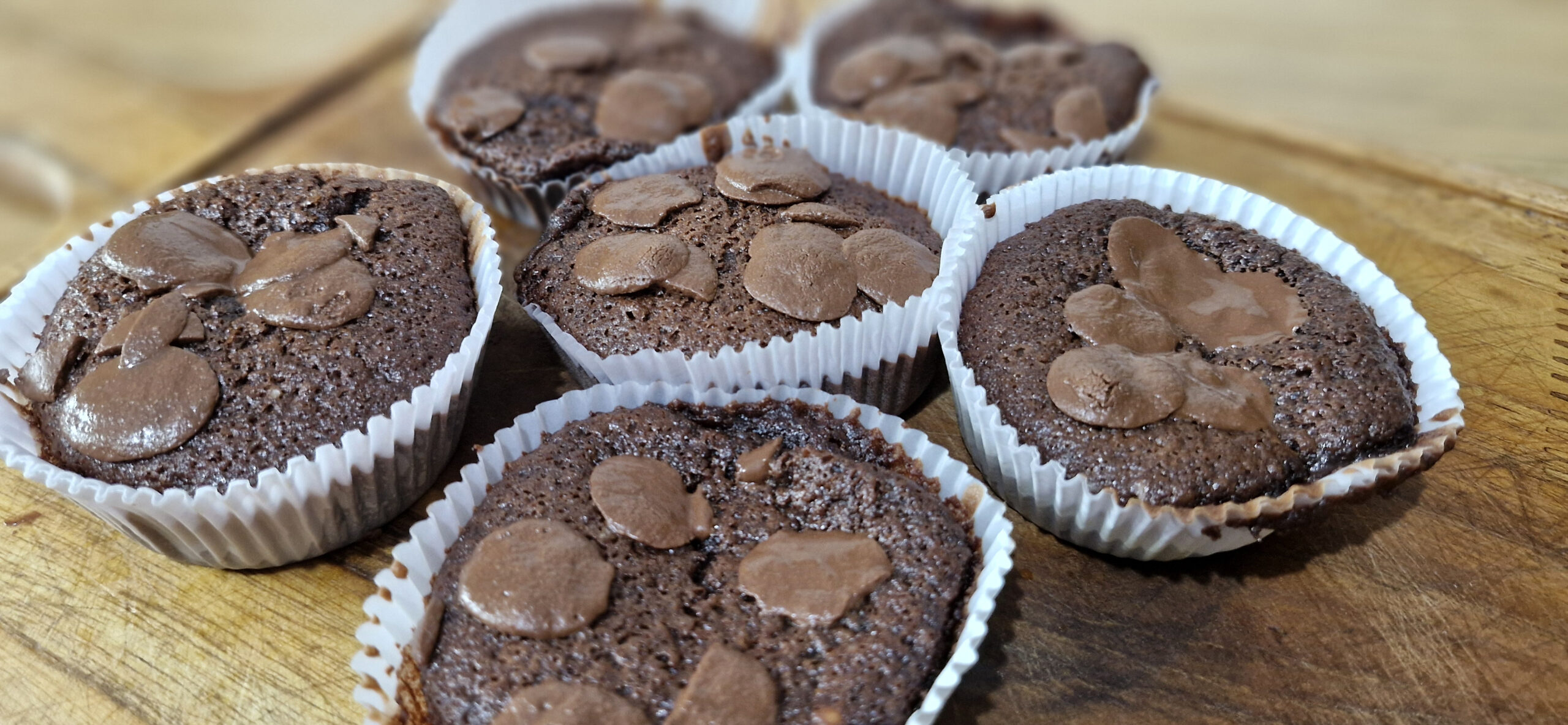 Muffins de chocolate cremosos e incríveis