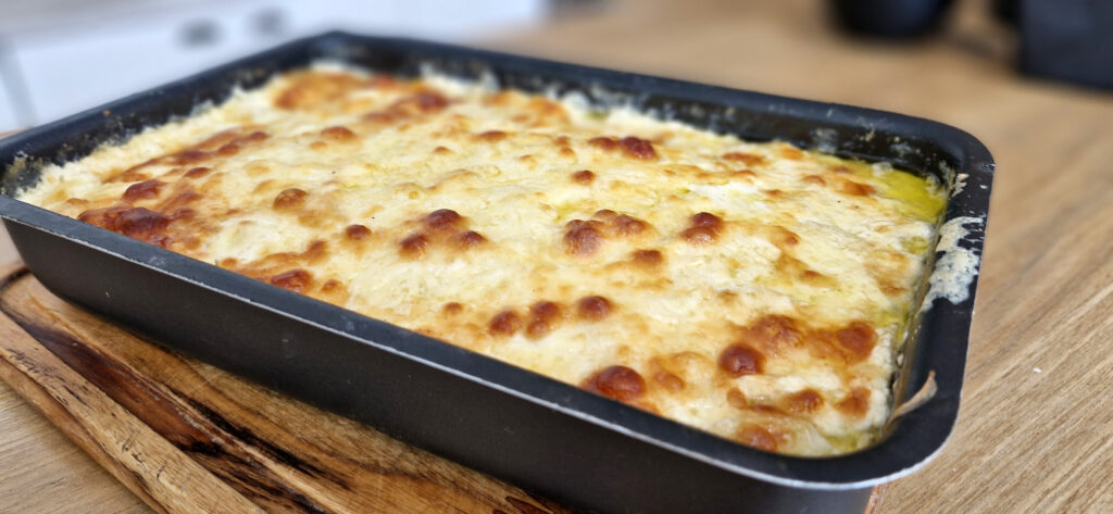 como-fazer-gratinado-de-batatas-1-1024x473 Gratinado de Batatas com Queijo: Fácil e Irresistível