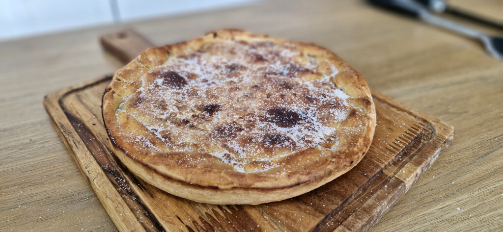 como-fazer-torta-de-maca-facil-1-1024x473 Torta de Maçã Fatiada: Clássica, Deliciosa e Prática
