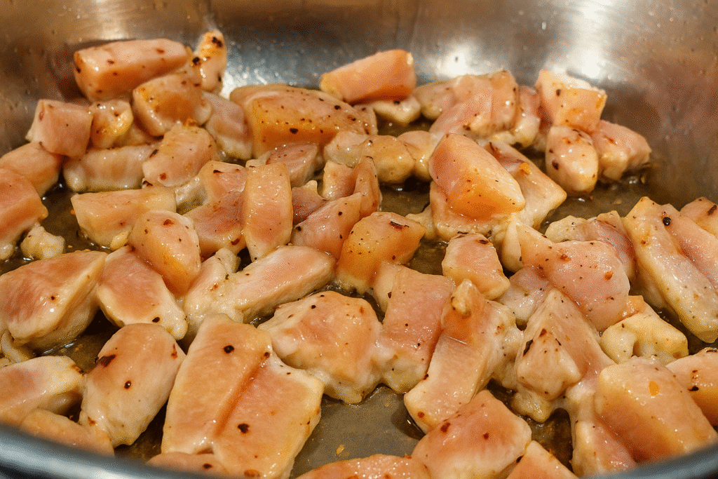 macarrao-de-repolho-com-molho-branco-e-frango-3-1024x683 Macarrão de Repolho com Molho Branco e Frango — Receita Low Carb e Proteica