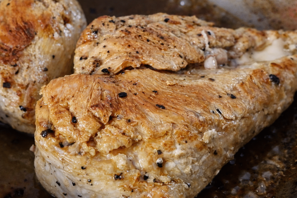 frango-grelhado-dourado-e-sem-uso-de-oleo-1024x683 Bowl Saudável de Frango: Refeição Completa, Leve e Pronta em Poucos Minutos