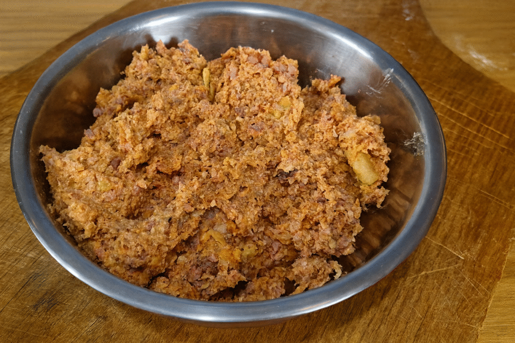 massa-para-bolinho-de-churrasco-1024x683 Bolinho de Sobras de Churrasco: Aproveite Restos e Faça um Petisco Incrível