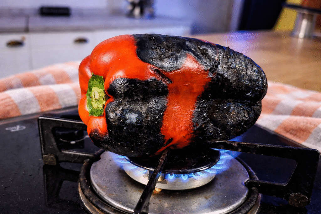 pimentao-tostado-e-mais-suculento-e-mais-adocicado-1024x683 Bife de Couve-Flor com Molho Romesco: Prato Vegetal Bonito, Saboroso e Protagonista