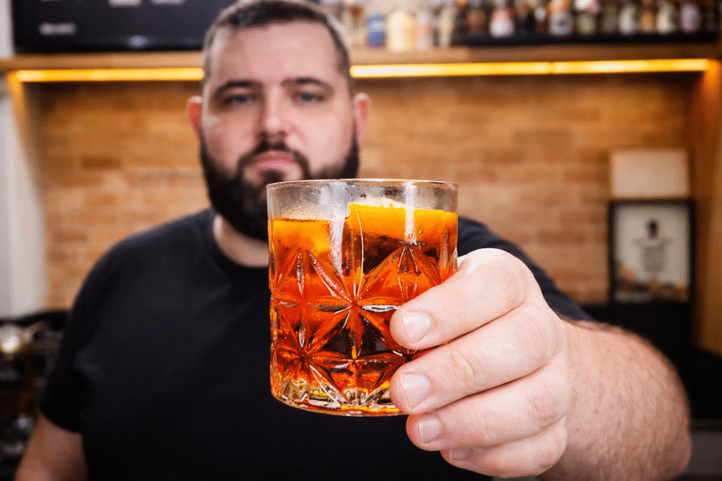 aperoni-do-chef-pv-show-1-1024x683 Aperoni: O Negroni com Aperol Que Você Precisa Conhecer