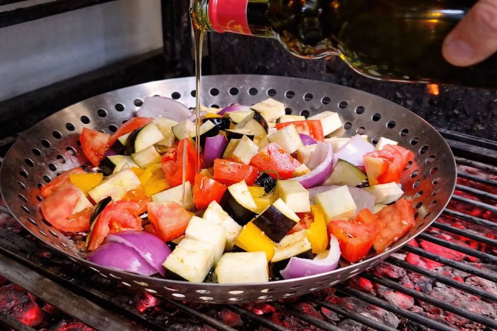 caponata-feita-na-parrilla-1024x683 Short Rib na Parrilla com Caponata na Brasa: Corte do Dianteiro Macio e Cheio de Sabor