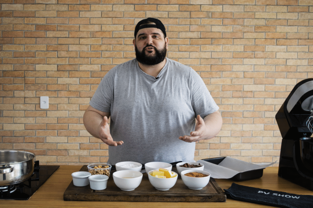 chef-pv-show-com-seus-ingredientes-para-aula-de-brownie-1024x683 Brownie perfeito: casquinha crocante por fora e massa densa por dentro