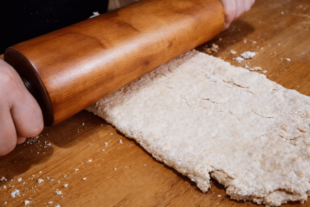 como-fazer-massa-caseira-para-pastel-1-1024x683 Massa de Pastel de Feira: Receita Caseira, História e Dicas Para Ficar Crocante