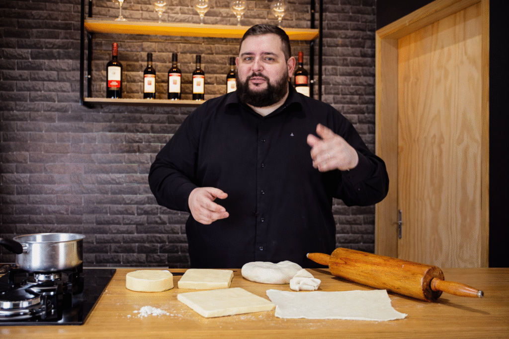 como-fazer-massa-caseira-para-pastel-3-1024x683 Massa de Pastel de Feira: Receita Caseira, História e Dicas Para Ficar Crocante