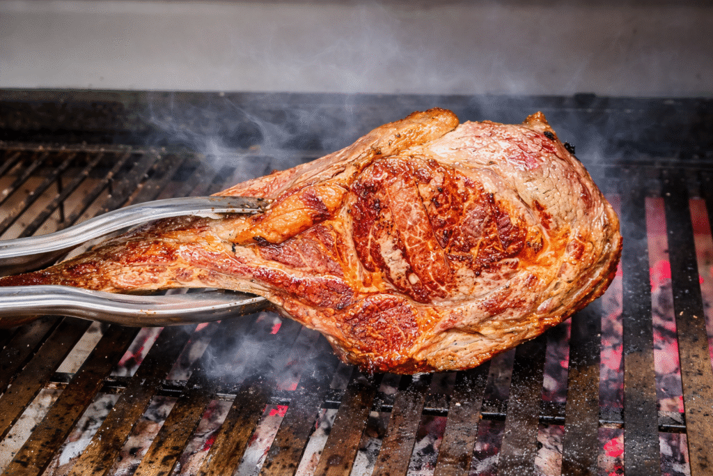 prime-rib-caramelizado-na-parrilla-1024x683 Prime Rib na Parrilla com Pimentão Recheado de Ovo e Queijo