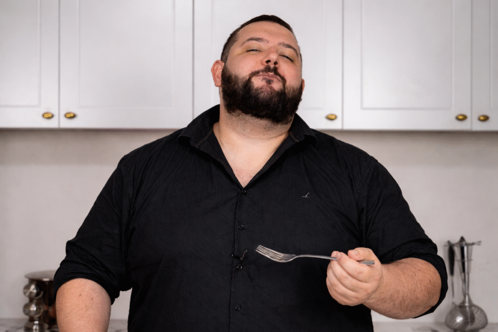 ChatGPT-Image-19-de-mar.-de-2026-10_31_19-1024x683 Macarrão Alfredo Simples e Cremoso: Receita Italiana com Poucos Ingredientes