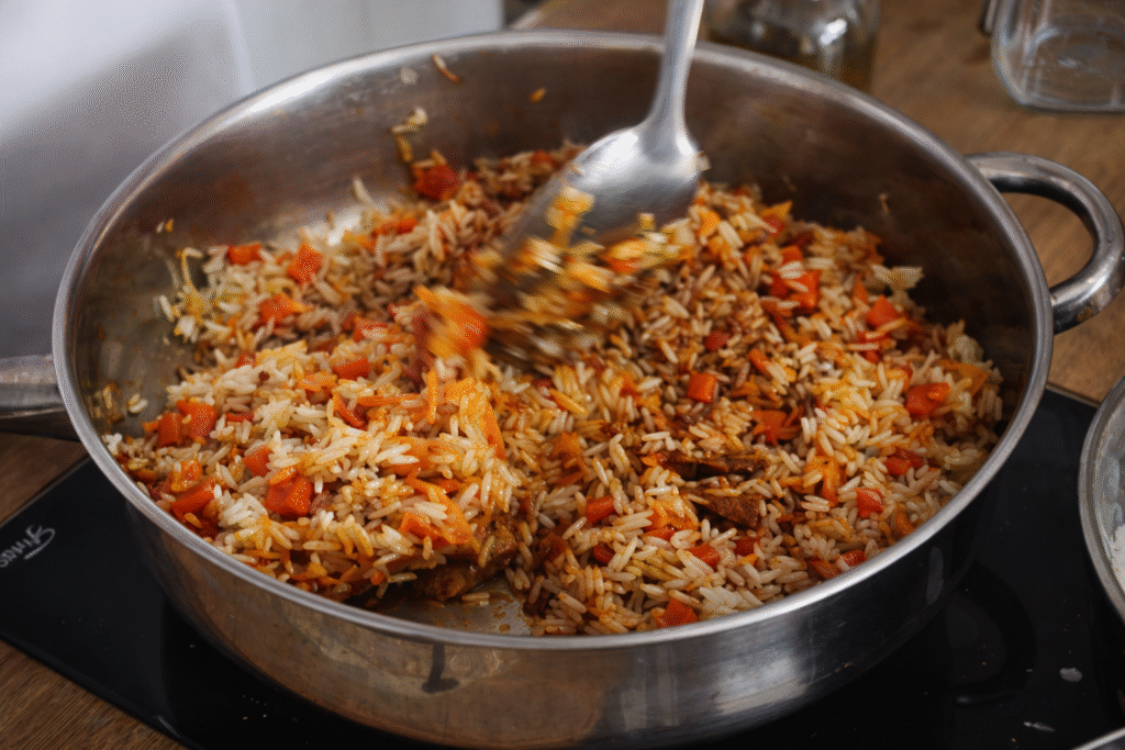 arroz-agridoce-de-natal-1024x683 Arroz de Natal Agridoce Sem Uva Passa: Receita Diferente e Cheia de Sabor