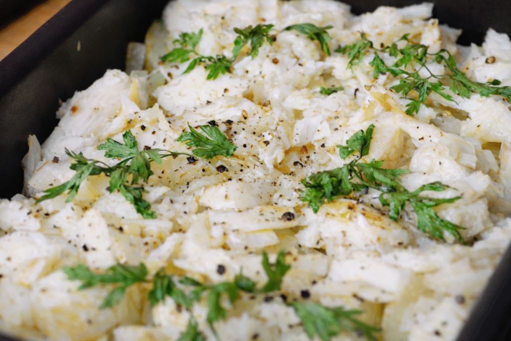 bacalhau-desfiado-para-receita-1024x683 Bacalhau à Gomes de Sá: Receita Tradicional Portuguesa