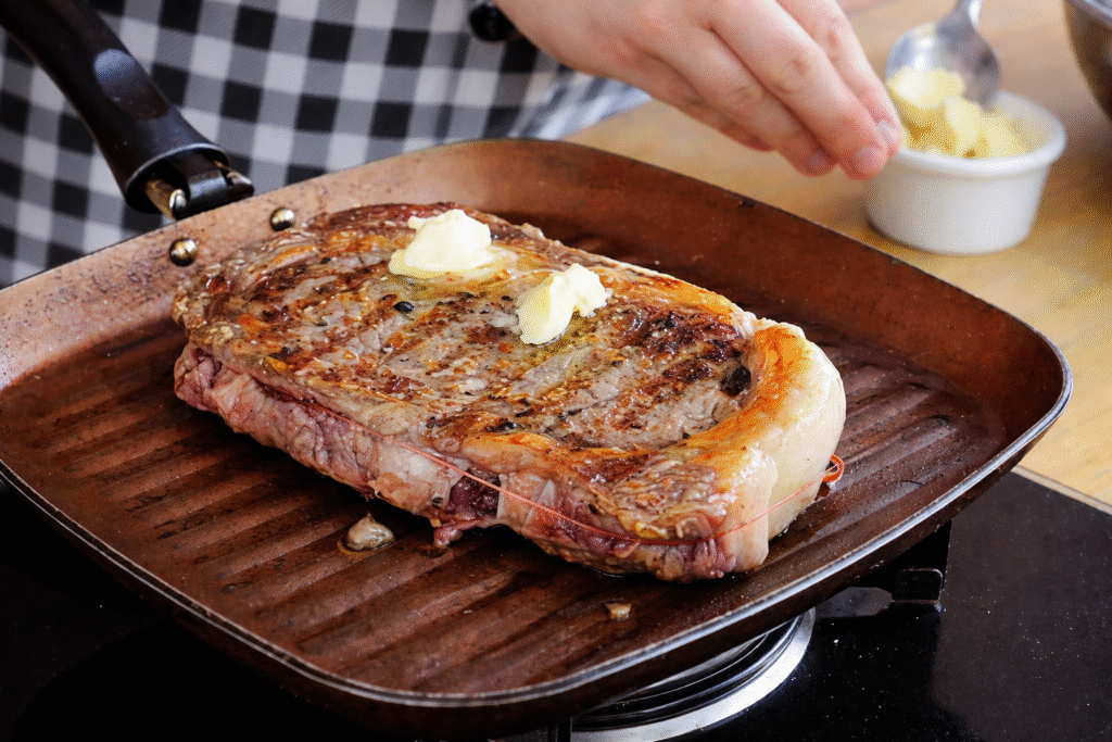 bife-ancho-grelhado-na-frigideira-1024x683 Bife Ancho Grelhado na Frigideira e Finalizado no Forno com Gorgonzola