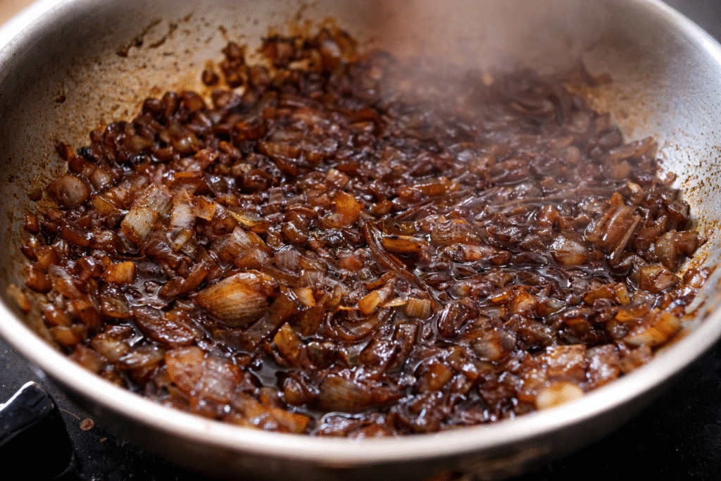 cebola-caramelizada-1024x683 Bolinho de carne com cebola caramelizada