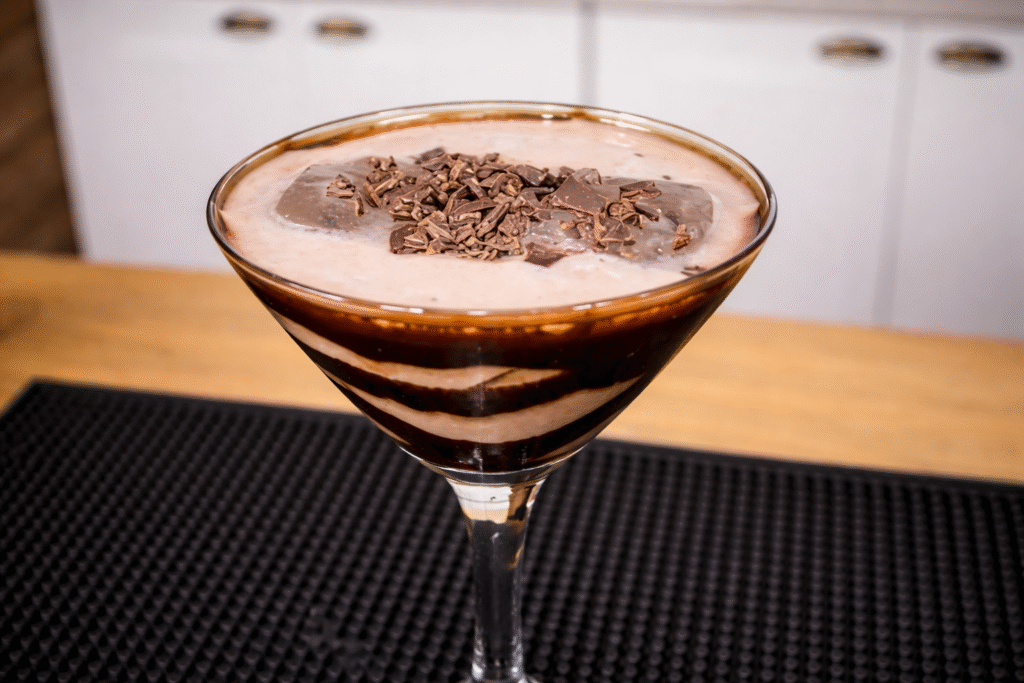 chocolate-martini-do-chef-pv-show-1-1024x683 Chocolate Martini: Receita Fácil com Licor de Cacau (Cremoso e Sofisticado)
