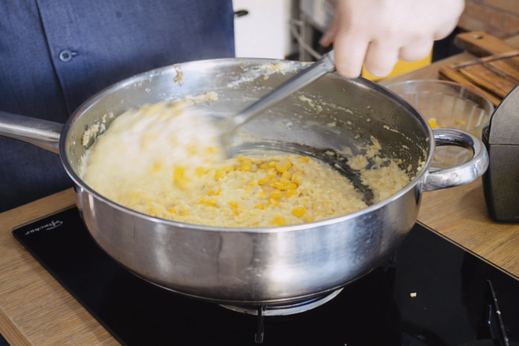 creme-de-milho-1024x683 Frango com Creme de Milho: Receita Clássica, Cremosa e Fácil