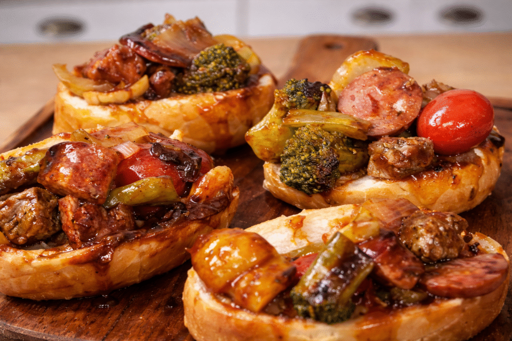 entrevero-do-deza-servido-no-pao-1024x683 Entrevero de Disco: Receita Completa com Carne, Linguiça, Legumes e Muito Sabor