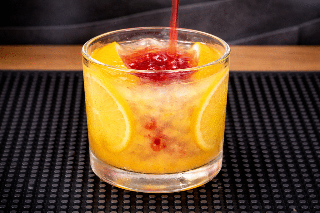 esse-e-o-novo-jeito-de-se-tomar-campari-1-1024x683 O novo jeito de tomar Campari