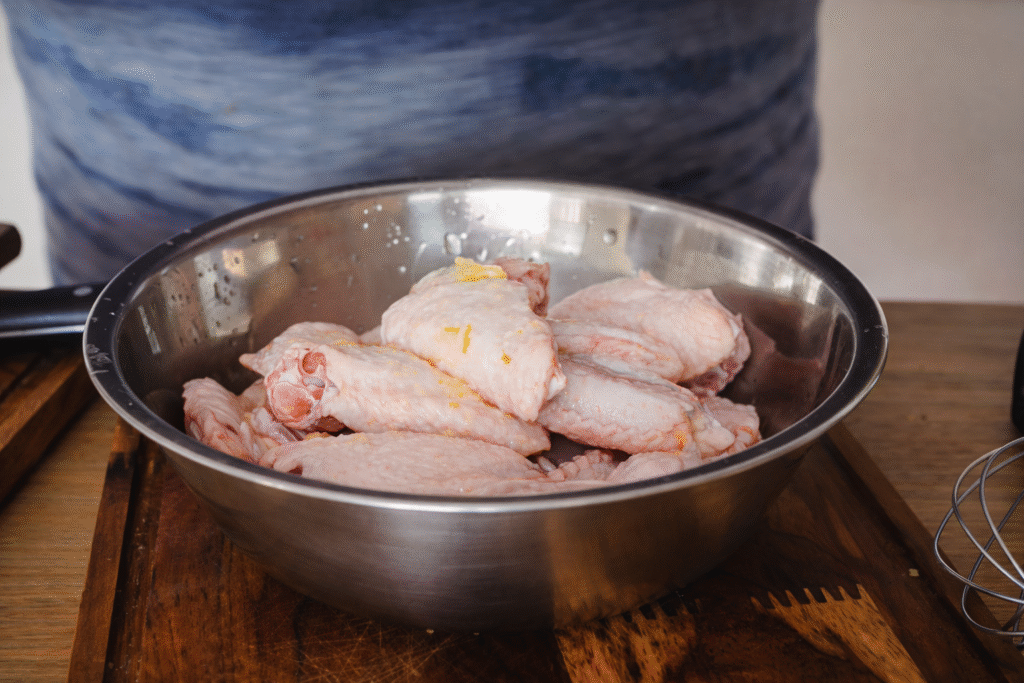 frango-marinado-para-fritura-1024x683 Tulipa de Frango com Molho Barbecue Caseiro de Laranja