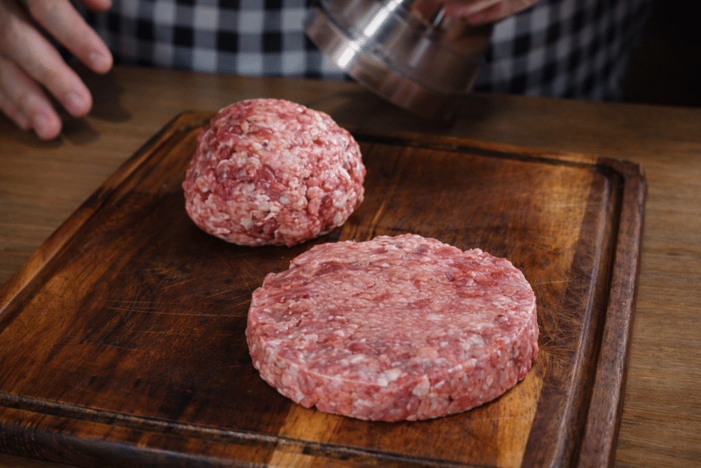 hamburguer-de-bife-ancho-1024x683 Hambúrguer de Bife Ancho: Como Fazer um Hambúrguer Artesanal com Filé de Costela