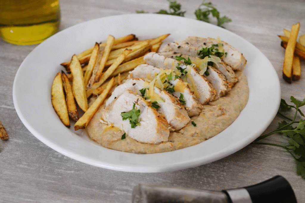 peito-de-frango-com-molho-de-provolone-1-1024x683 Frango com Creme de Provolone: Receita Cremosa, Saborosa e Fácil de Fazer