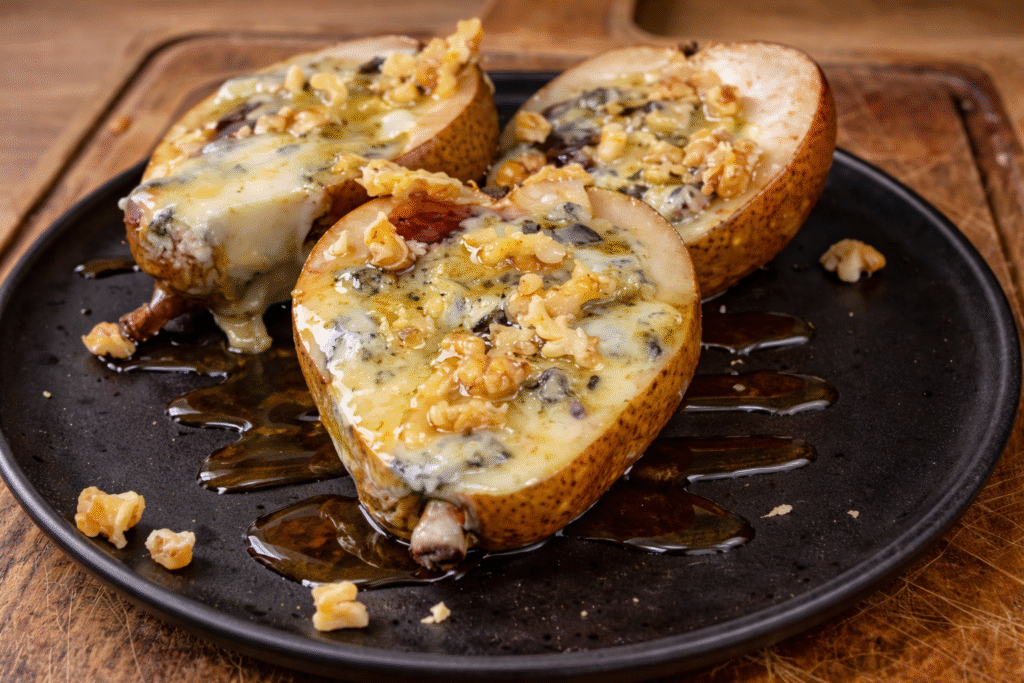 peras-recheadas-com-geleia-e-gorgonzola-1-1-1024x683 Pera Assada com Gorgonzola e Geleia: Receita Sofisticada e Fácil para Aproveitar Ingredientes