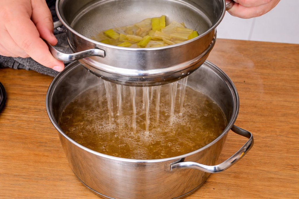 caldo-de-peixe-do-chef-pv-show-2-1-1024x683 Caldo de Peixe Caseiro: Como Fazer com Aproveitamento Total do Peixe