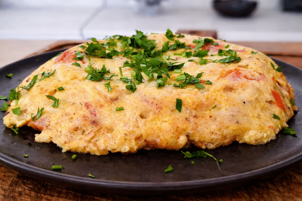 omelete-de-frango-com-requeijao-2-1024x683 Omelete de Frango com Requeijão: Receita Cremosa, Fácil e Saborosa