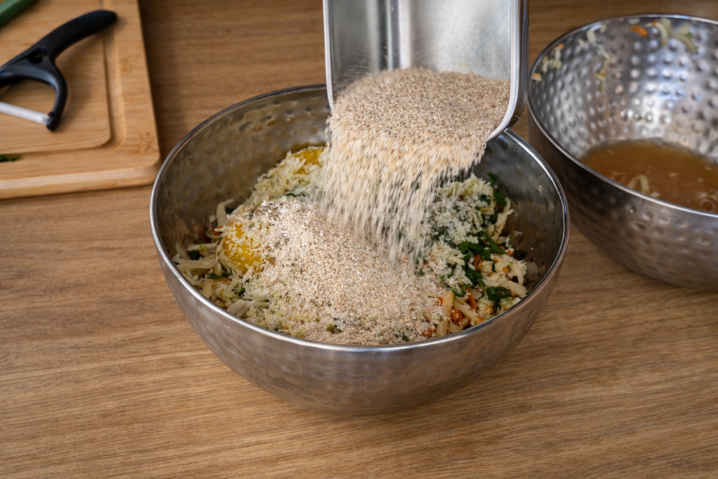 preparando-massa-para-tortinha-fit-1024x683 Tortinha de Legumes Fit Sem Massa: Receita Saudável, Leve e Estruturada