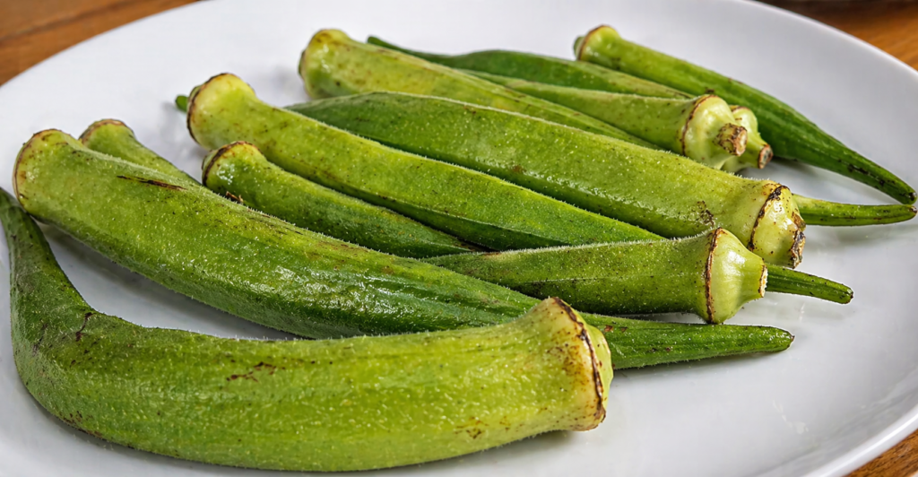 quiabo-e-perfeito-para-assar-na-churrasqueira-1024x532 Espetinho de Quiabo com Bacon: Entrada de Churrasco que Surpreende