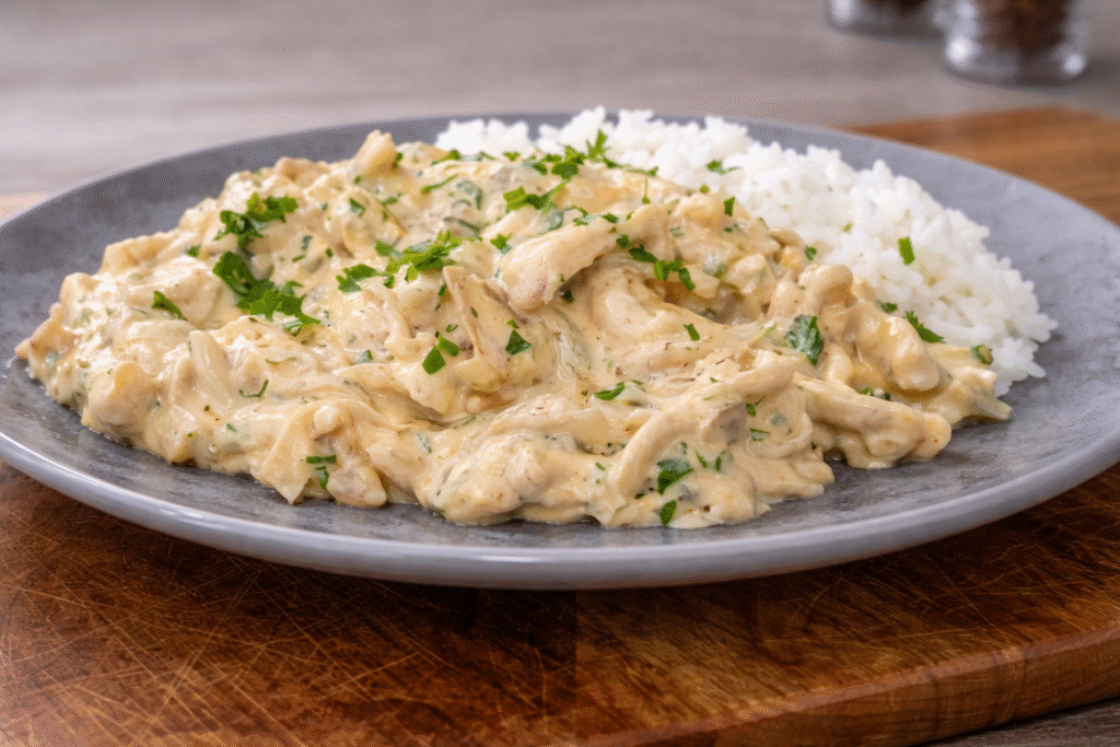 strogonofe-de-Shimeji-1024x683 Strogonoff de Cogumelos: Receita Cremosa, Fácil e Cheia de Sabor