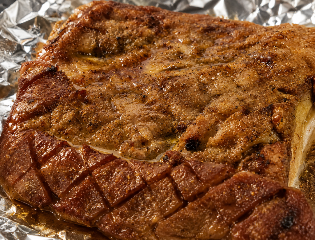 costela-assada-no-forno-fica-perfeita-1024x781 Costela Bovina no Forno com Batatas: Macia, Suculenta e Muito Mais Rápida