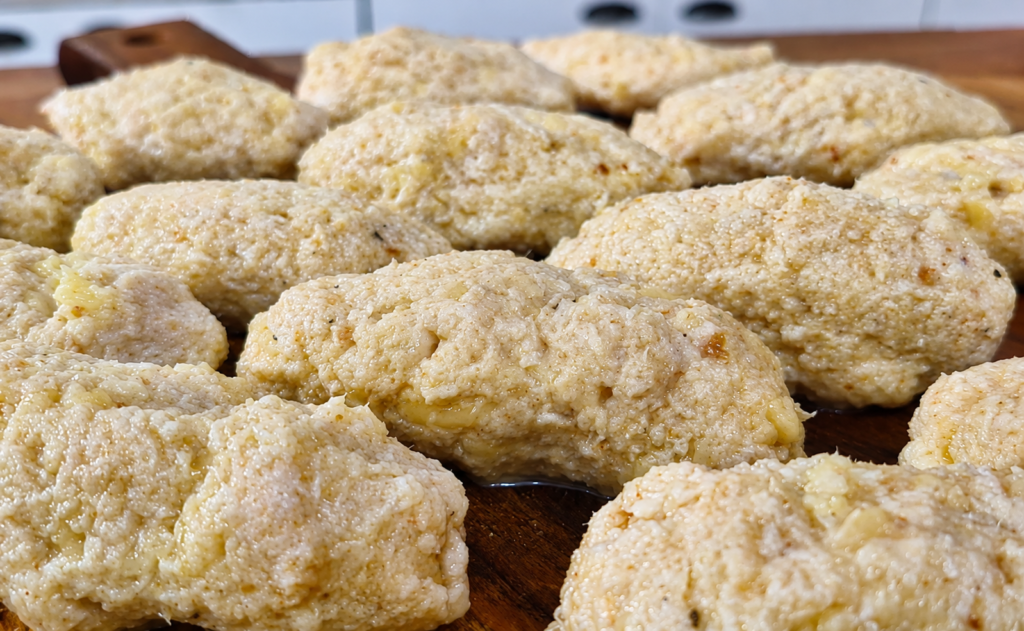 croquetres-de-frango-moldados-1024x631 Croquete de Frango Crocante: Receita Fácil, Cremosa e Perfeita para Festinhas