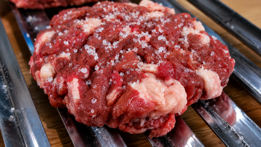 hamburguer-de-picanha-na-ponta-da-faca-1024x576 Hambúrguer de Picanha: Mito ou Realidade? Entenda Tudo e Aprenda a Fazer em Casa