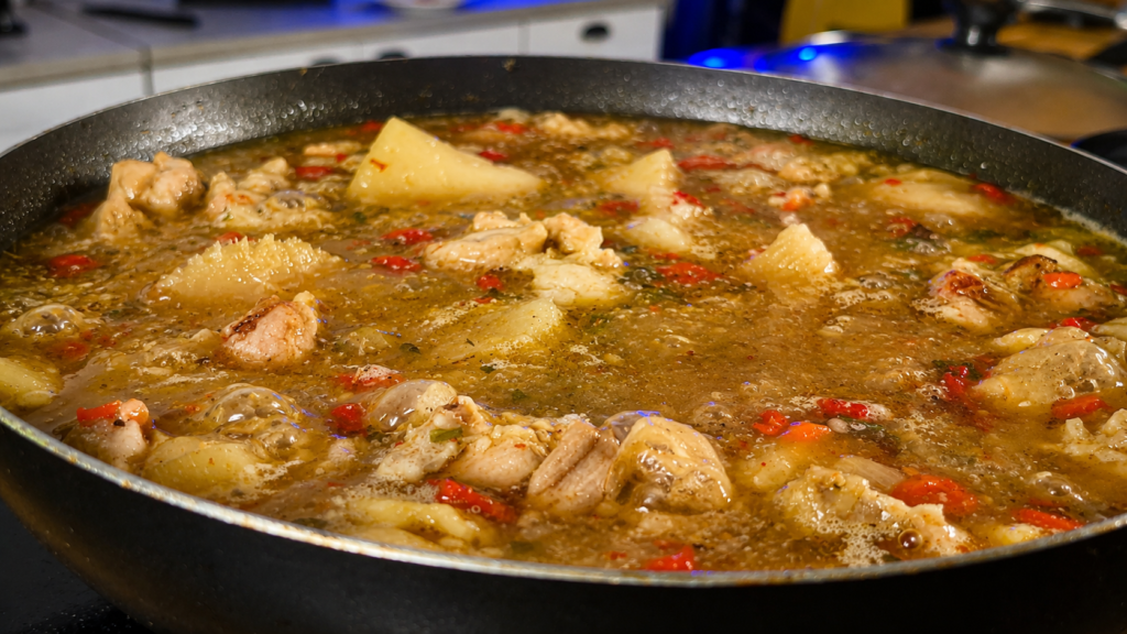 sancocho-panamenho-cozido-1024x576 Sancocho Panameño: A Tradicional Sopa do Panamá que Conquistou Gerações