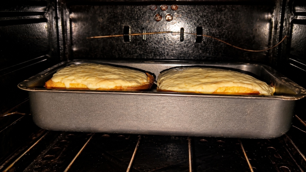 Croque-monsieur-no-forno-1024x576 Croque Monsieur: Aprenda a Fazer o Tradicional Sanduíche Francês Gratinado