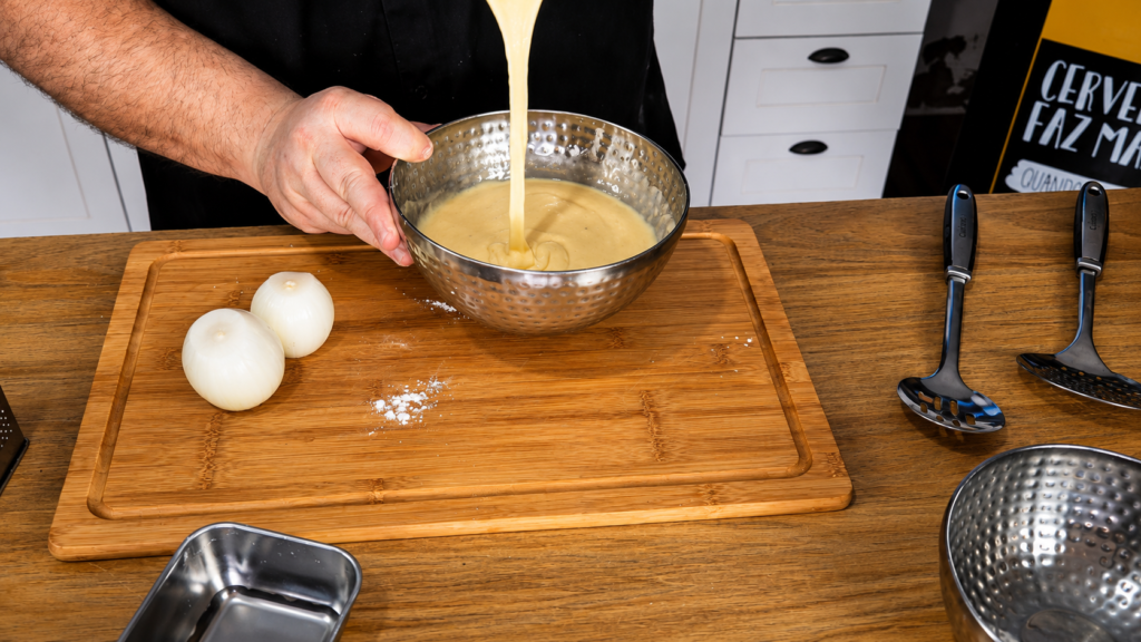massa-de-kasespatzle-austriaco-1024x576 Käsespätzle Austríaco: Massa Caseira com Queijo e Cebola Dourada