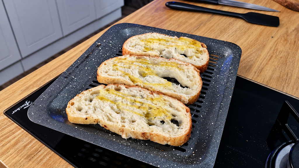 Pao-Rustico-Dourado-na-Chapa-1-1024x576 Bruschetta de Feijão Branco e Alecrim: Cremosa, Crocante e Fácil