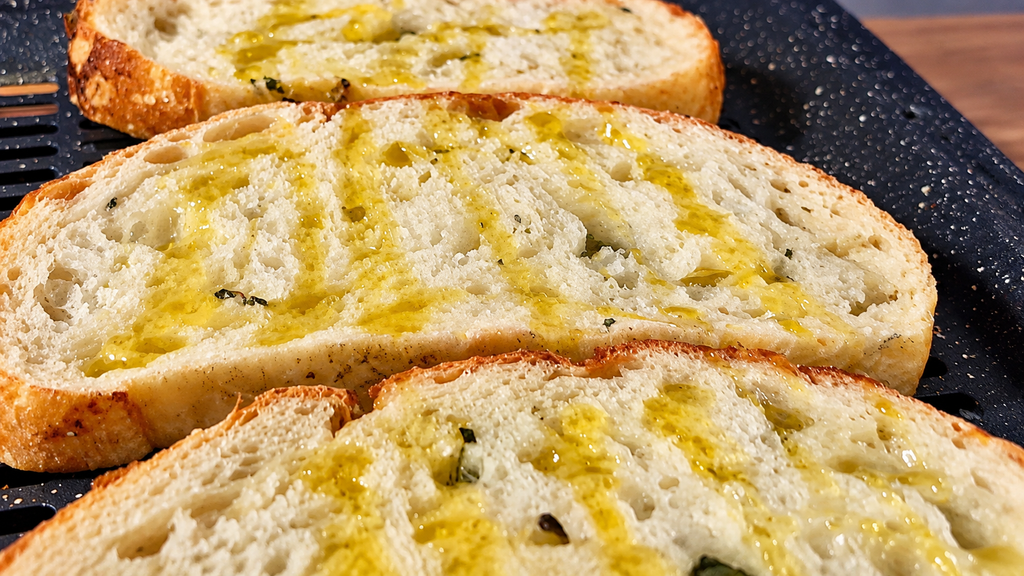 Pao-rustico-dourado-na-chapa-1024x576 Bruschetta de Cogumelos: Receita com Alho, Manteiga e Tomilho
